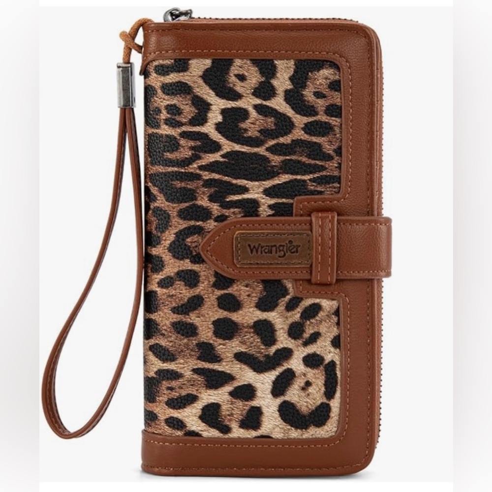 NWT Wrangler Brown Leopard Print Bifold Wallet with RFID Protection